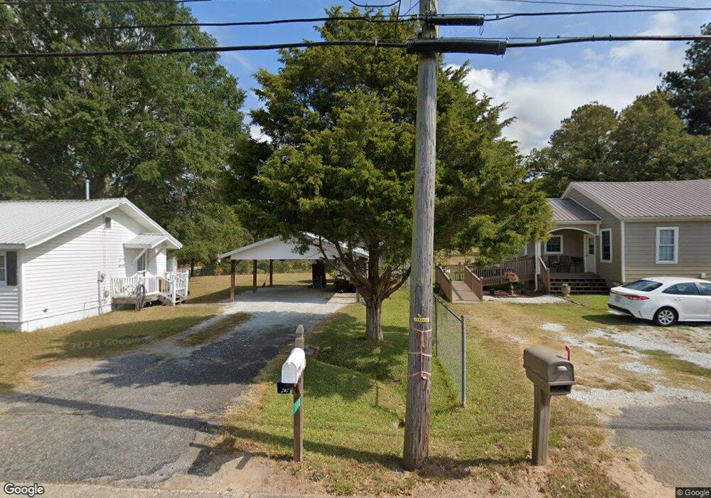 110 N Maple St, Walhalla, SC 29691 - photo 1