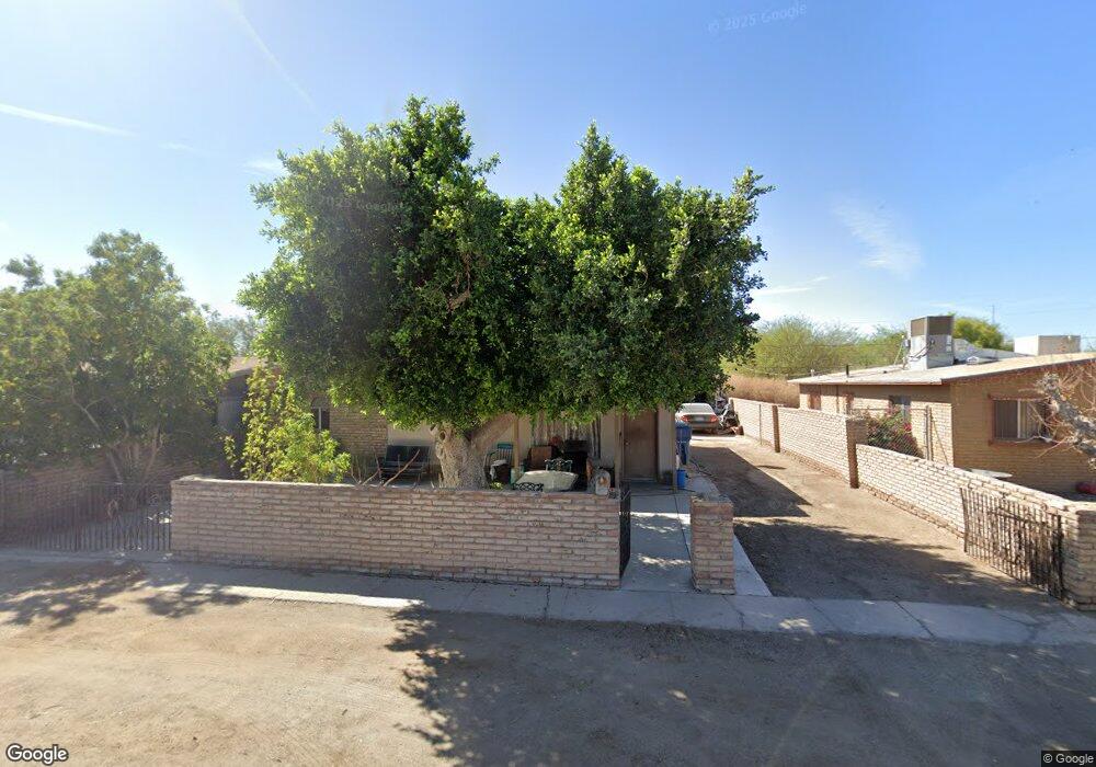 880 S Pagent Ave, Yuma, AZ 85364 - photo 1