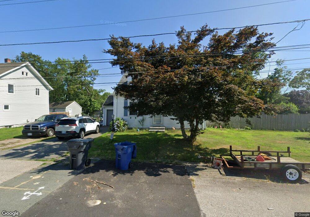 122 Blanchard Ave, Warwick, RI 02888 - photo 1