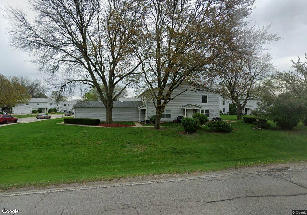 1400 N Glen Cir unit A, Aurora, IL 60506 - photo 1