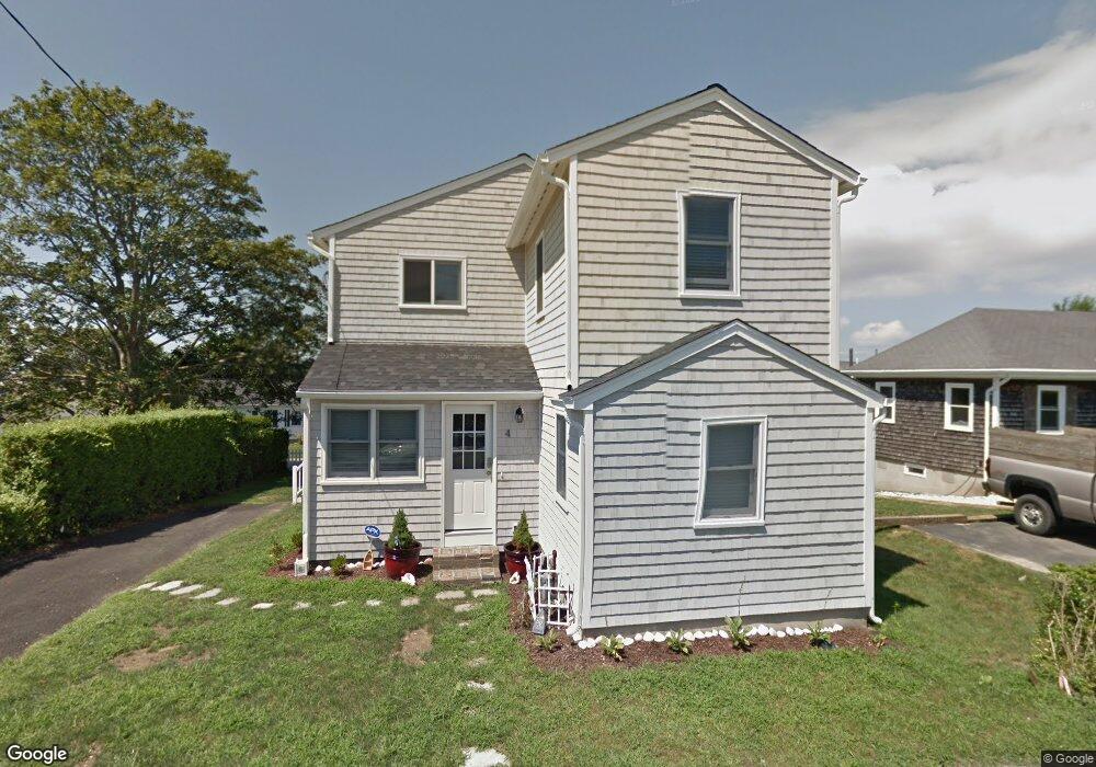 4 Stimpson St, Middletown, RI 02842 - photo 1