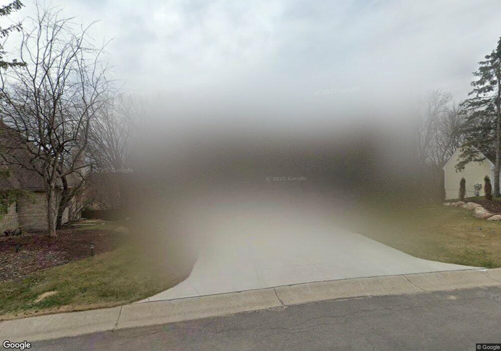 19475 Waterford Place, Excelsior, MN 55331 - photo 1