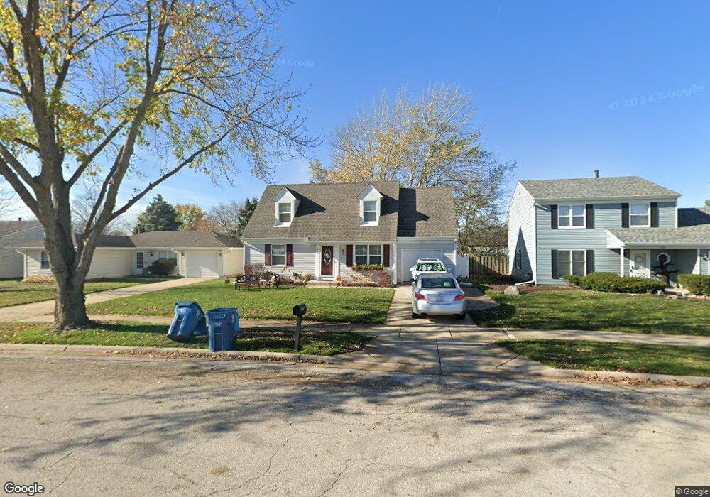 940 Greenfield Dr unit 6, Aurora, IL 60506 - photo 1