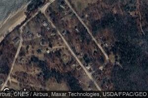 234 Beach Ave, Long Island, ME 04050