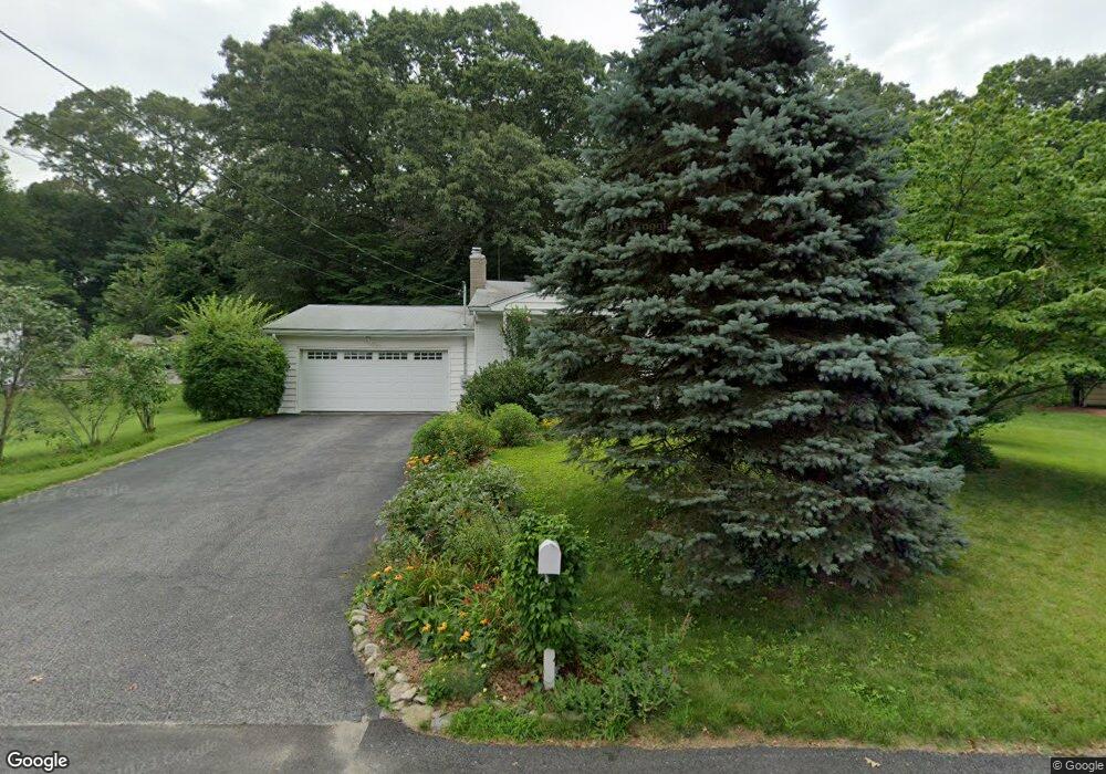 26 Rocky Crest Rd, Cumberland, RI 02864 - photo 1