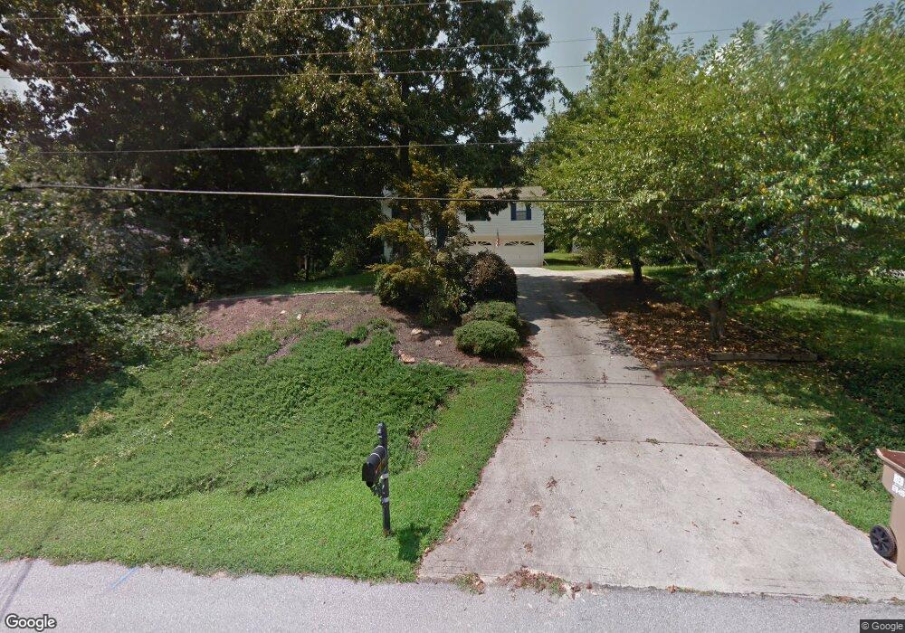 4296 Falcon Crest Dr, Flowery Branch, GA 30542 - photo 1