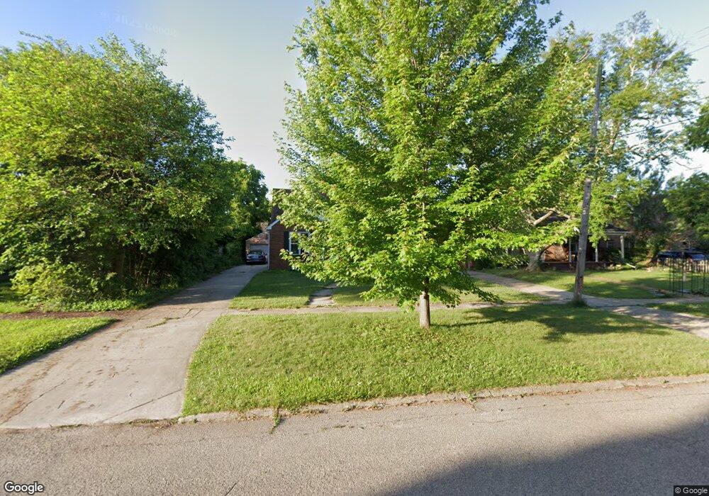 2126 E 2nd St unit Bldg-Unit, Flint, MI 48503 - photo 1