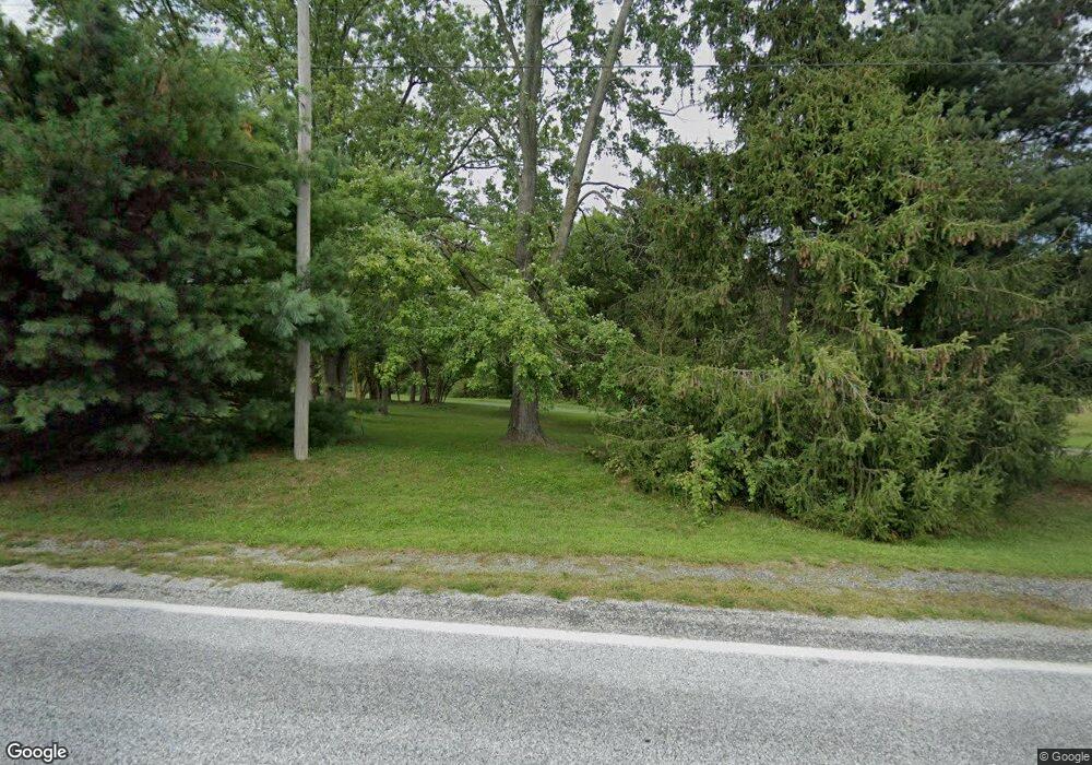 744 Harney Rd unit 3, Littlestown, PA 17340 - photo 1