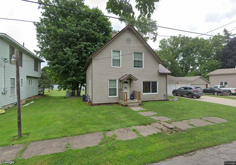 405 Wabash Ave, La Porte, IN 46350 - photo 1