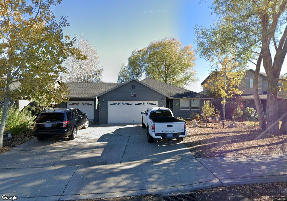 1832 NE 8th St, Redmond, OR 97756 - photo 1