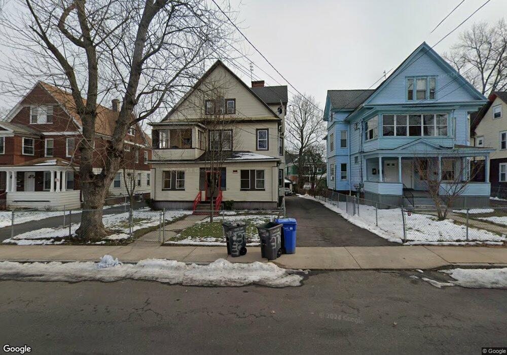 374 Sigourney St unit 376, Hartford, CT 06112 - photo 1