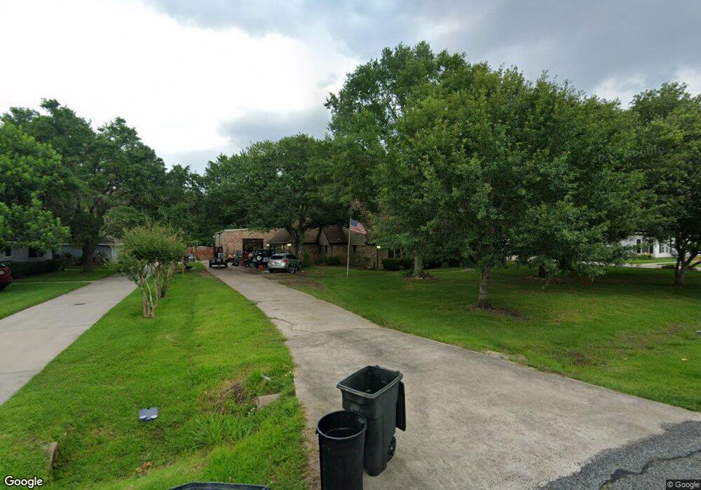 505 Oak Dr, Friendswood, TX 77546 - photo 1