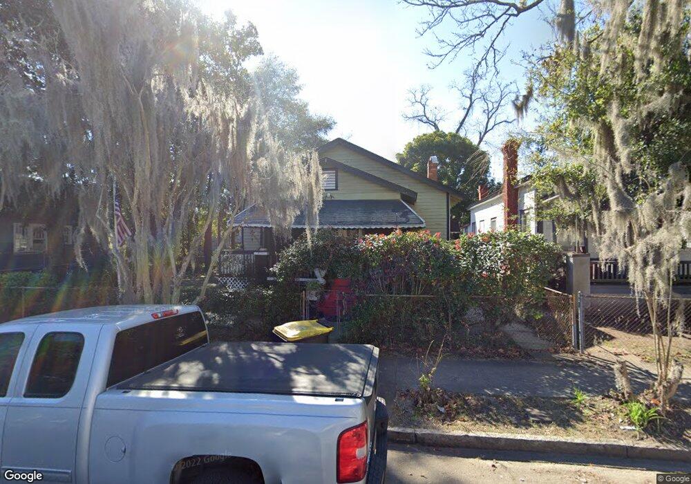 1009 E Waldburg St, Savannah, GA 31401 - photo 1