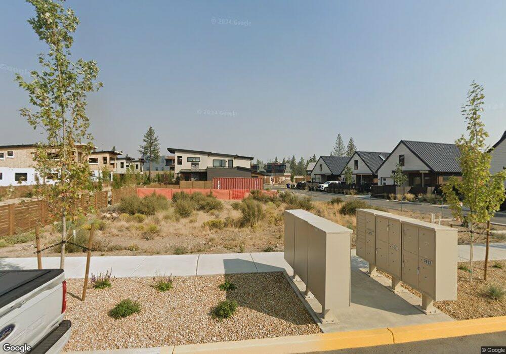 3300 NW Celilo Ln, Bend, OR 97703 - photo 1