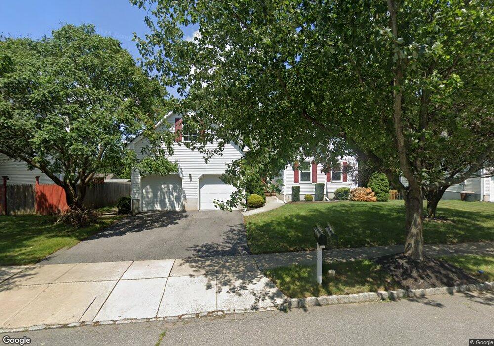 225 Knoll View Dr, Phillipsburg, NJ 08865 - photo 1