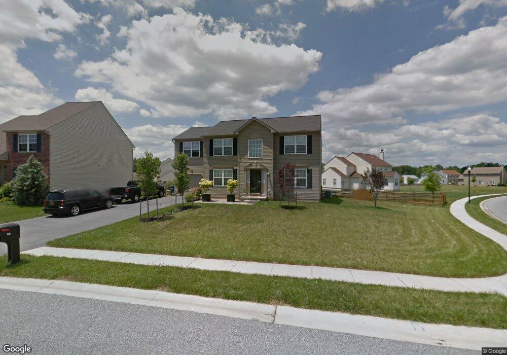 501 Bluebill Dr, New Castle, DE 19720 - photo 1