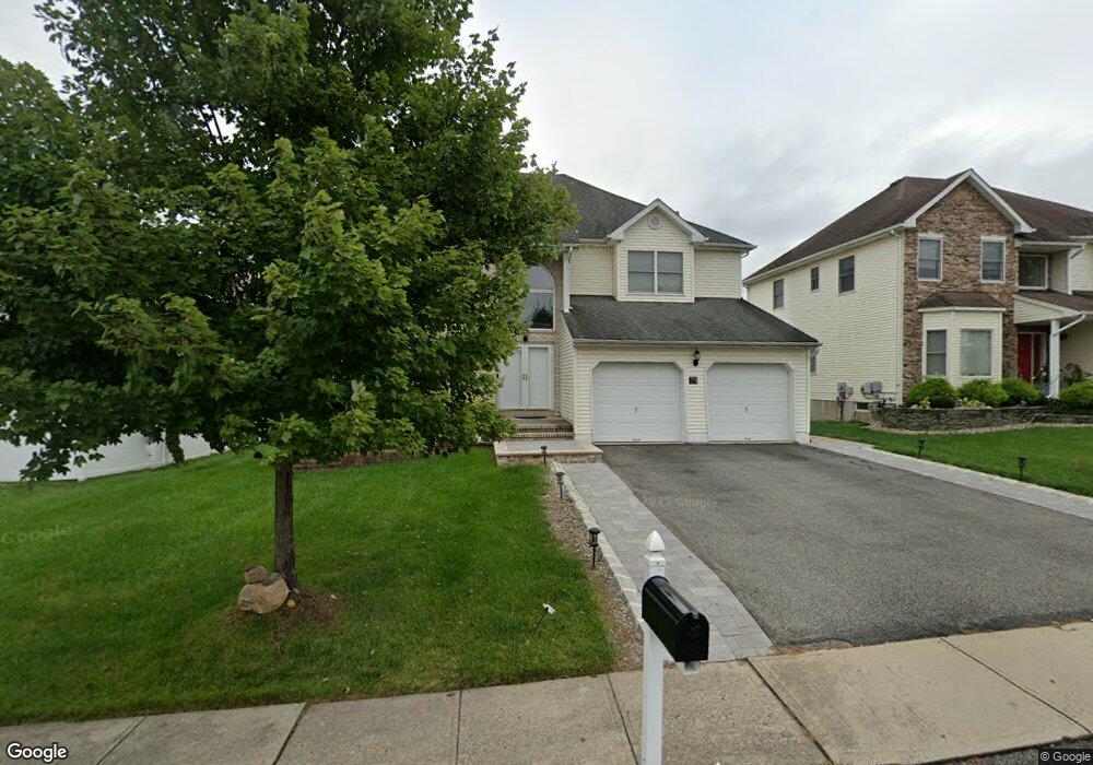 71 Erica Way, Parsippany, NJ 07054 - photo 1