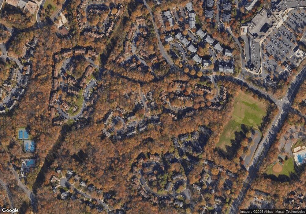 1513 Twisted Oak Dr, Reston, VA 20194 - photo 1