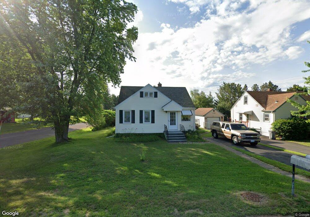2202 W 22nd St, Duluth, MN 55811 - photo 1