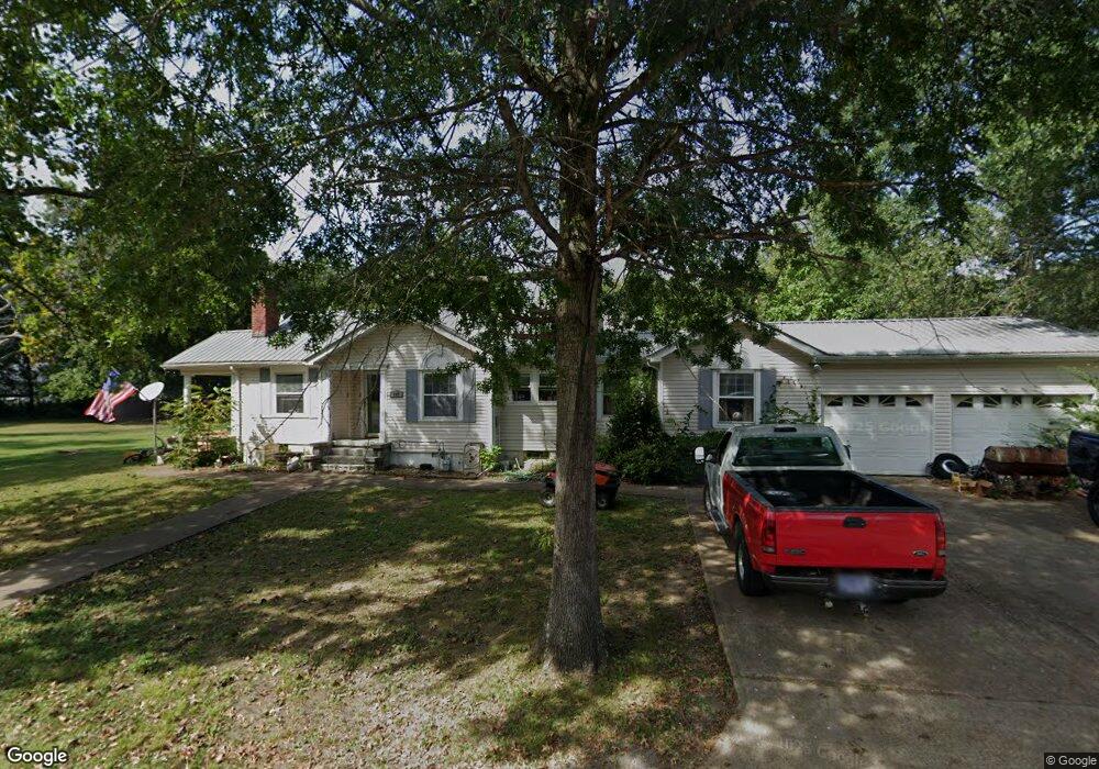 107 Elm Ln, Linden, TN 37096 - photo 1