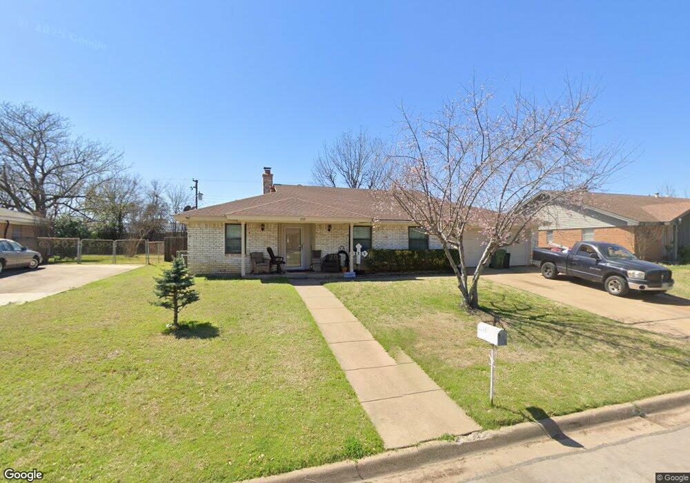 209 Cooper Dr, Hurst, TX 76053 - photo 1