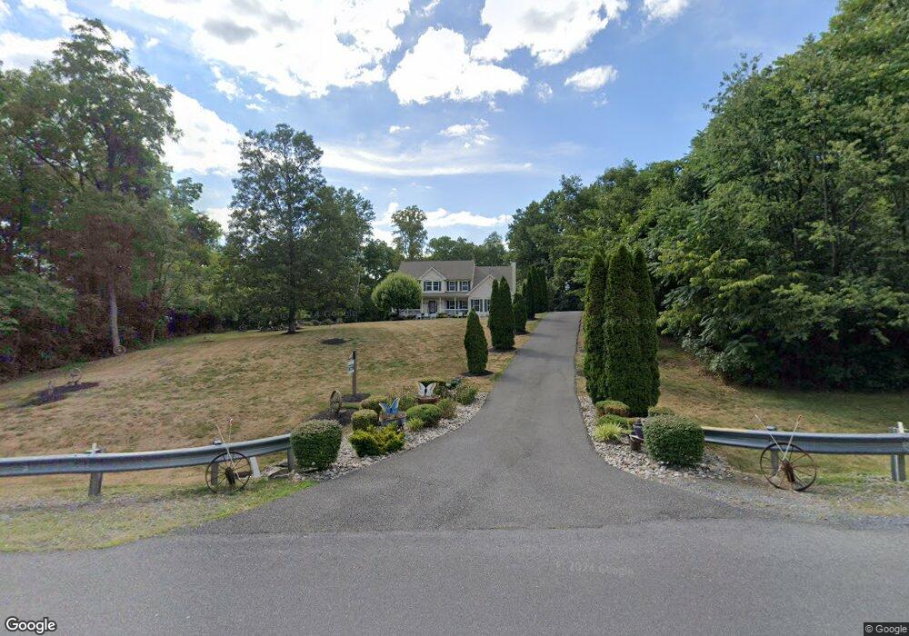 210 Chimney Cir, Middletown, VA 22645 - photo 1