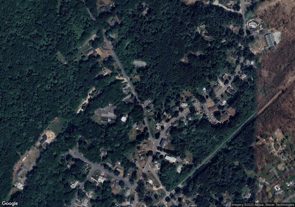 4 Moody St, Byfield, MA 01922 - photo 1