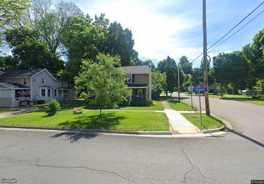 802 N Broad St, Adrian, MI 49221 - photo 1
