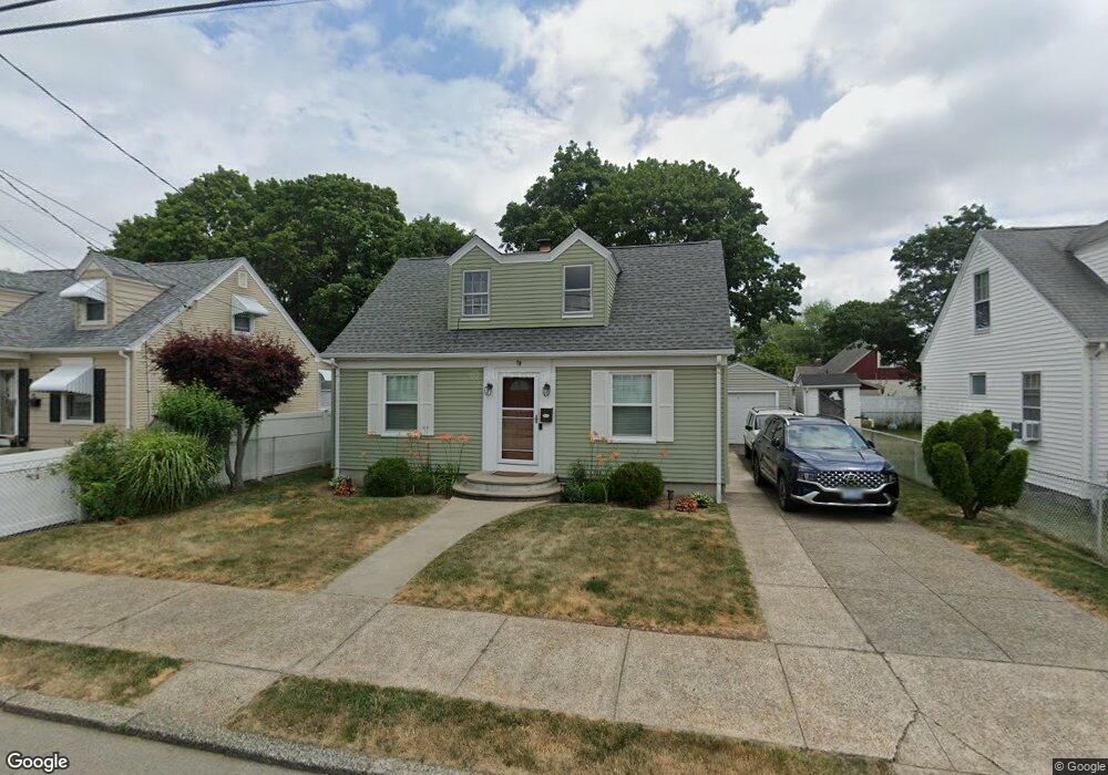 70 Rosemere Rd, Pawtucket, RI 02861 - photo 1