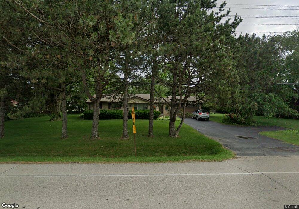 13365 Hampton Rd, Brookfield, WI 53005 - photo 1