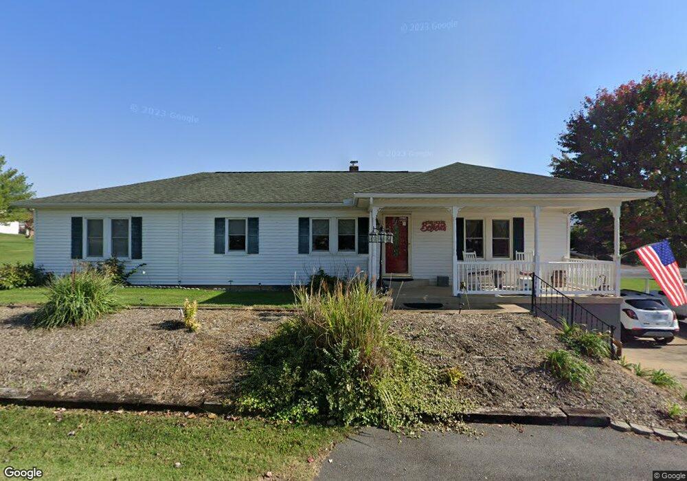 13 Second St, Luray, VA 22835 - photo 1