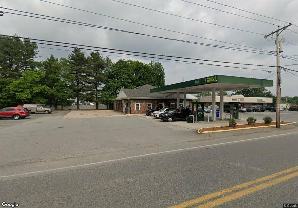 1225 Mammoth Rd, Dracut, MA 01826 - photo 1