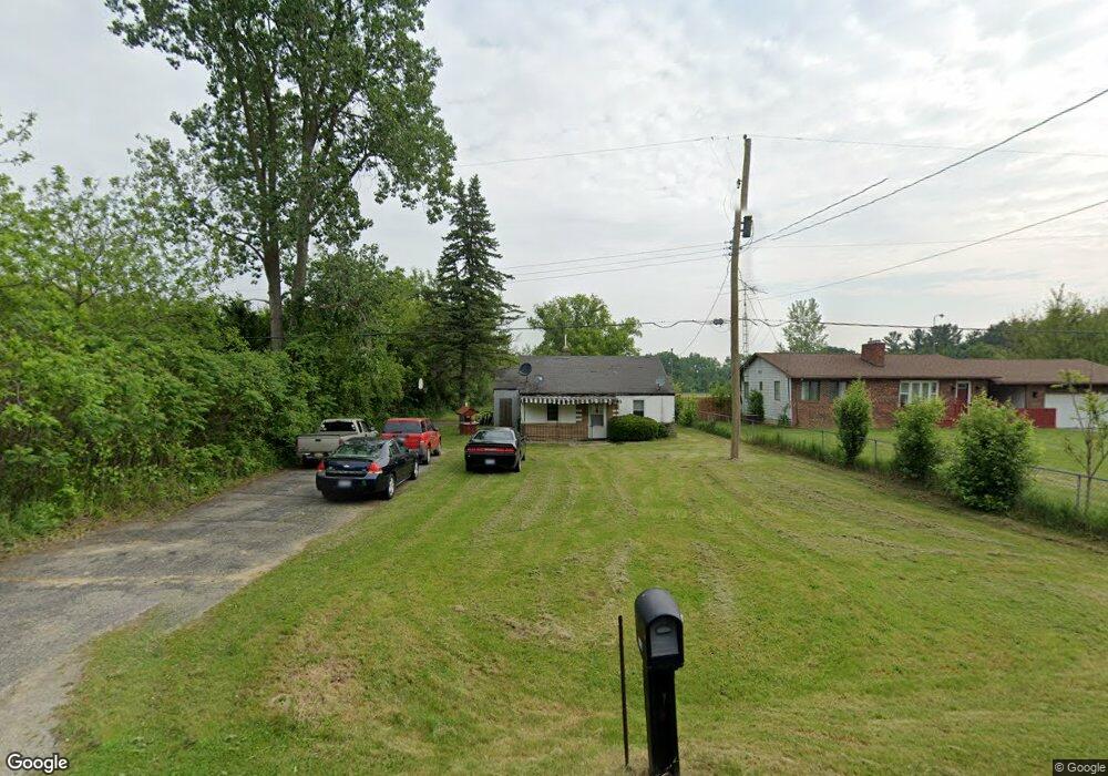 4071 Crosby Rd, Flint, MI 48506 - photo 1