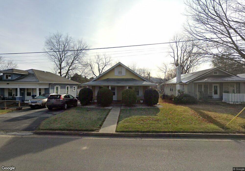 1414 E Unaka Ave, Johnson City, TN 37601 - photo 1