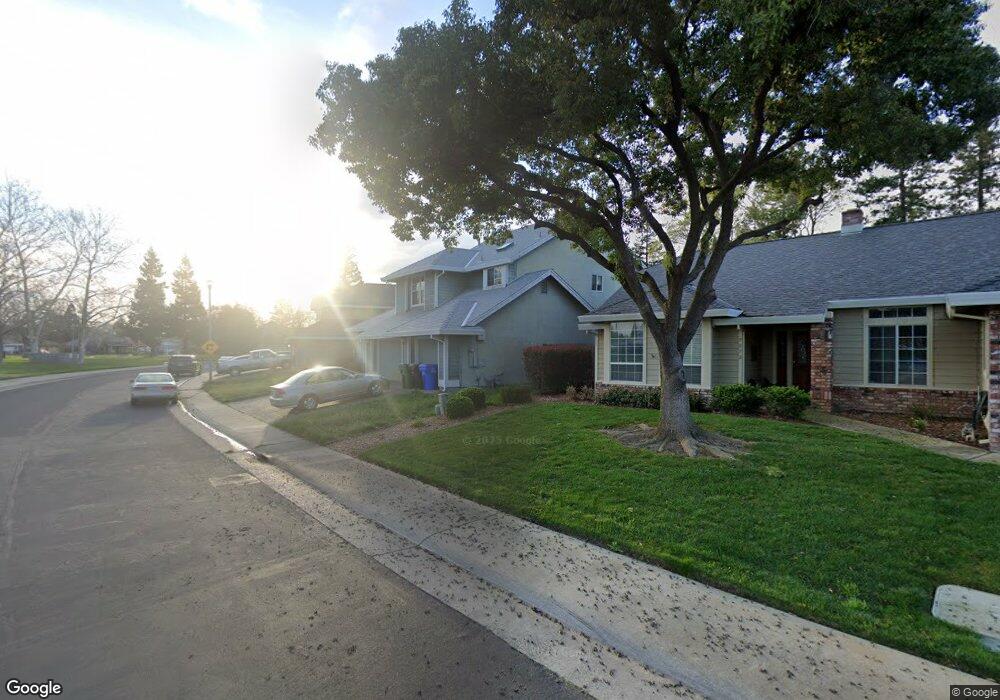 9058 Laguna Springs Way unit W, Elk Grove, CA 95758 - photo 1