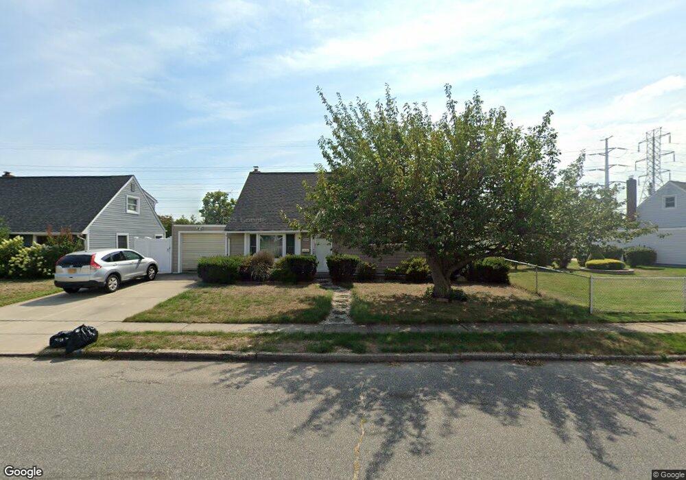 3858 Avoca Ave, Bethpage, NY 11714 - photo 1