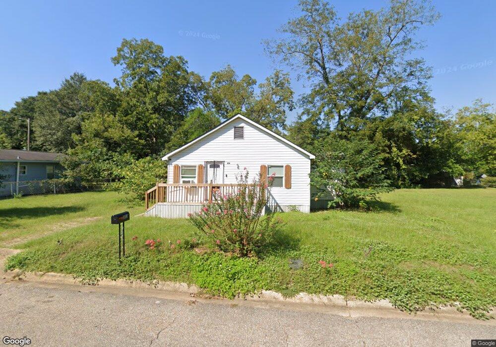 813 Hutchins St, Dothan, AL 36303 - photo 1