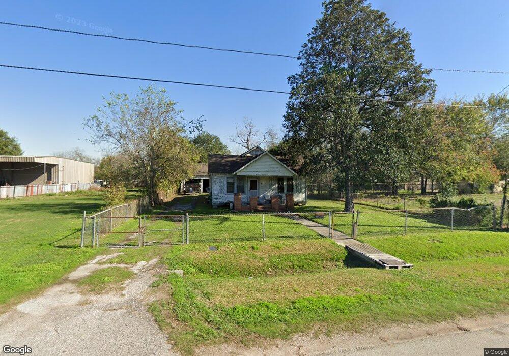 4102 Leffingwell St, Houston, TX 77026 - photo 1