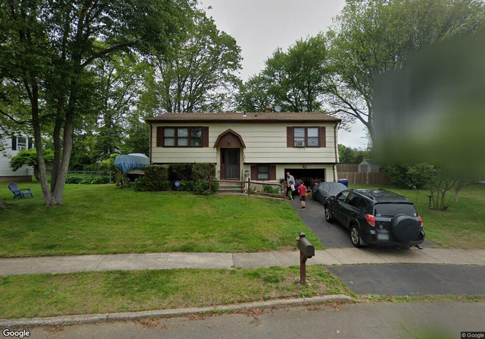 15 Belle Cir, West Haven, CT 06516 - photo 1