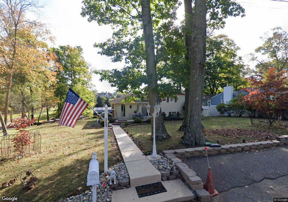 11 Forest Dr, Flemington, NJ 08822 - photo 1