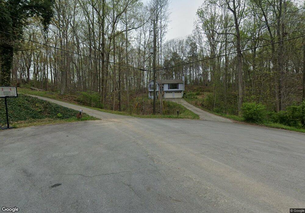 4356 Falcon Crest Dr, Flowery Branch, GA 30542 - photo 1