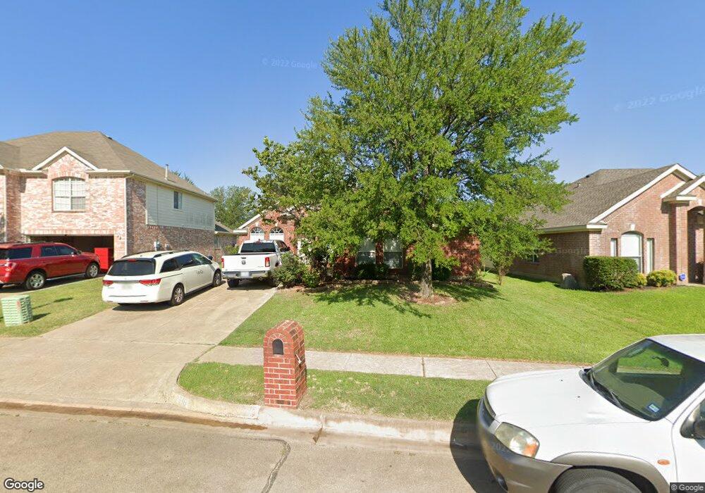 7516 Sunburst Trail, Denton, TX 76210 - photo 1