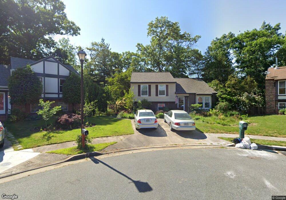 13 Beefwood Ct, Essex, MD 21221 - photo 1