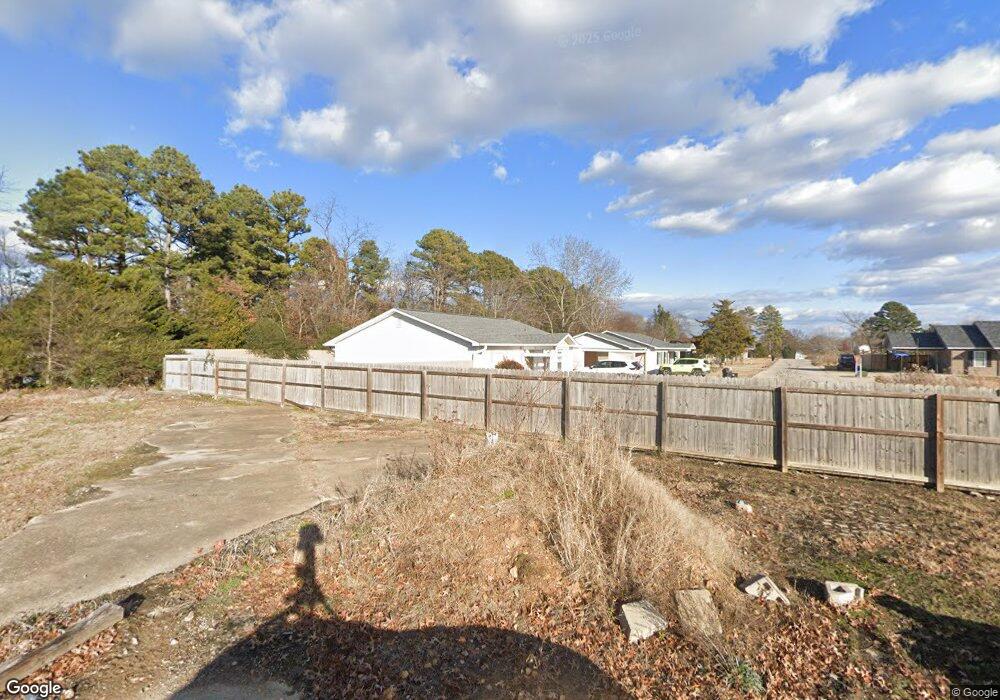 301 Corban Cir, Poplar Bluff, MO 63901 - photo 1