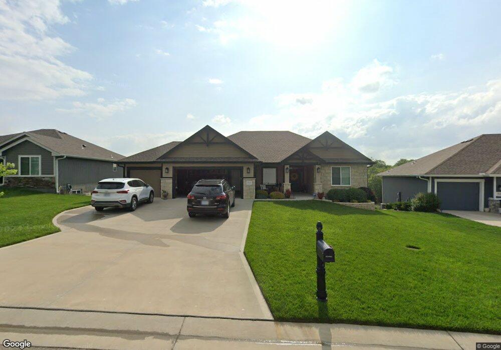 5518 SW Maupin Ln unit BLK F, Lot 10, Topeka, KS 66610 - photo 1