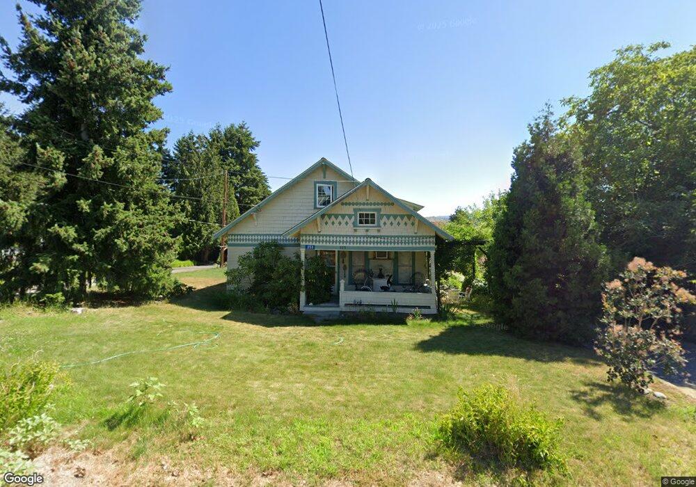 353 13th St NE, East Wenatchee, WA 98802 - photo 1