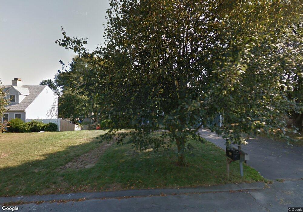 15 Brion Rd, Bellingham, MA 02019 - photo 1