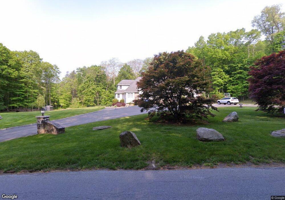 441 Barrett Hill Rd, Mahopac, NY 10541 - photo 1