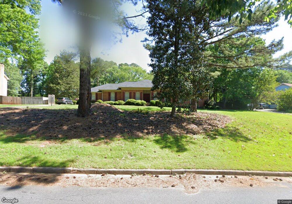 5866 Millstone Run, Stone Mountain, GA 30087 - photo 1