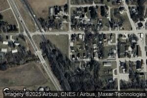 302 Rennaker St, La Fontaine, IN 46940